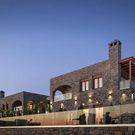 Turtulli Castle , A Sea Escape *