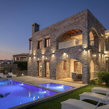 Turtulli Castle , A Sea Escape Villa